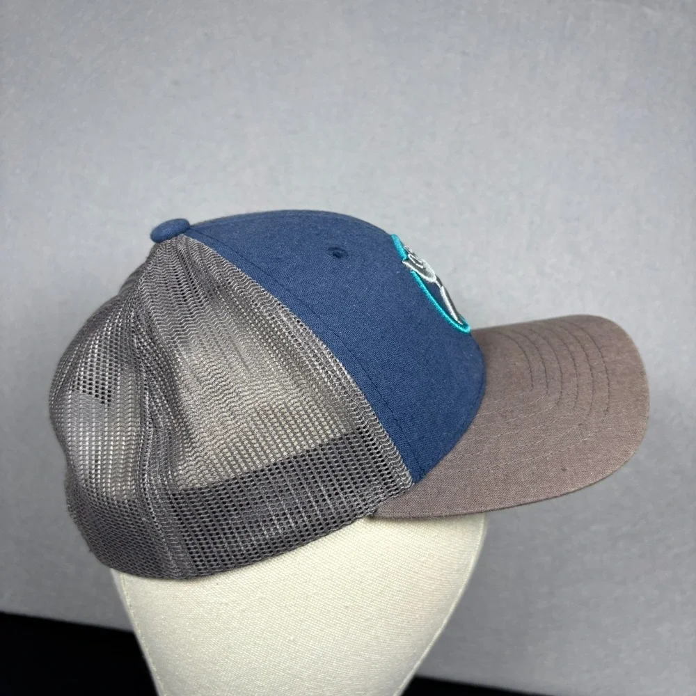 Hooey Strap Youth Size Roughy Cap Adjustable Mesh Back Trucker Hat Blue Grey